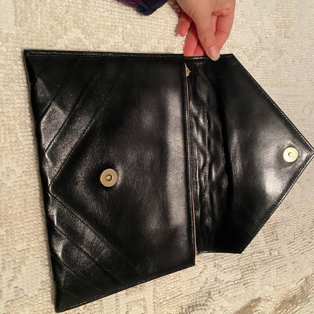 Yves Saint Laurent Black Leather Chevron Pouch Envelope Clutch - Picture 2 of 16